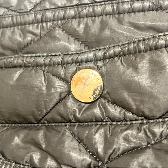 Burberry Brit Quilted Coat size M with Hood-NO BELT!! - Picture 9 of 14
